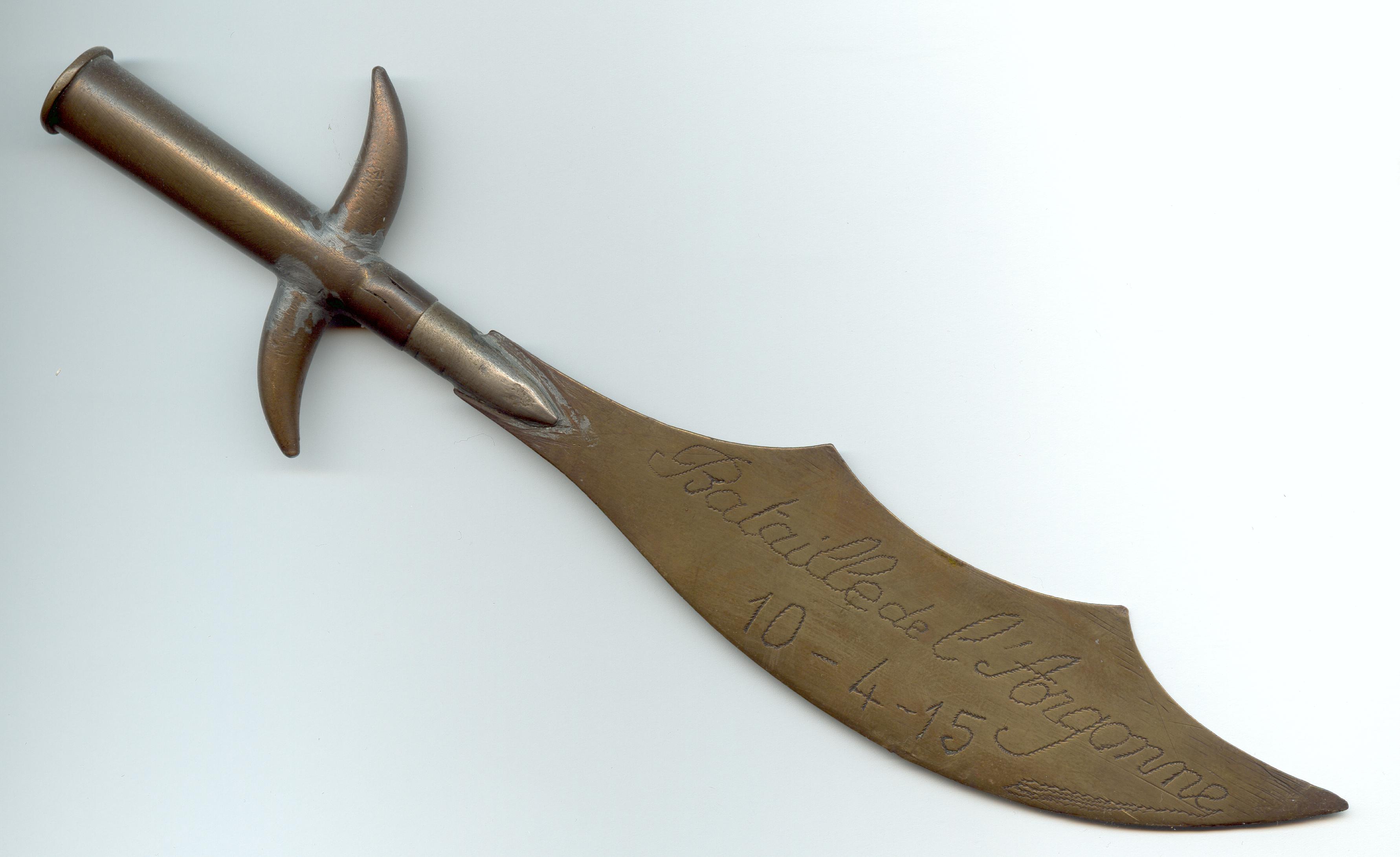 Coupe papier arriere grand pere1