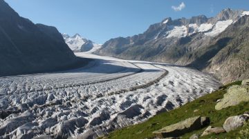 Randonnée au glacier d'Aletsch dans les Alpes suisses