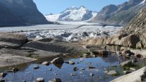 Le petit lac glaciaire de Märjelen
