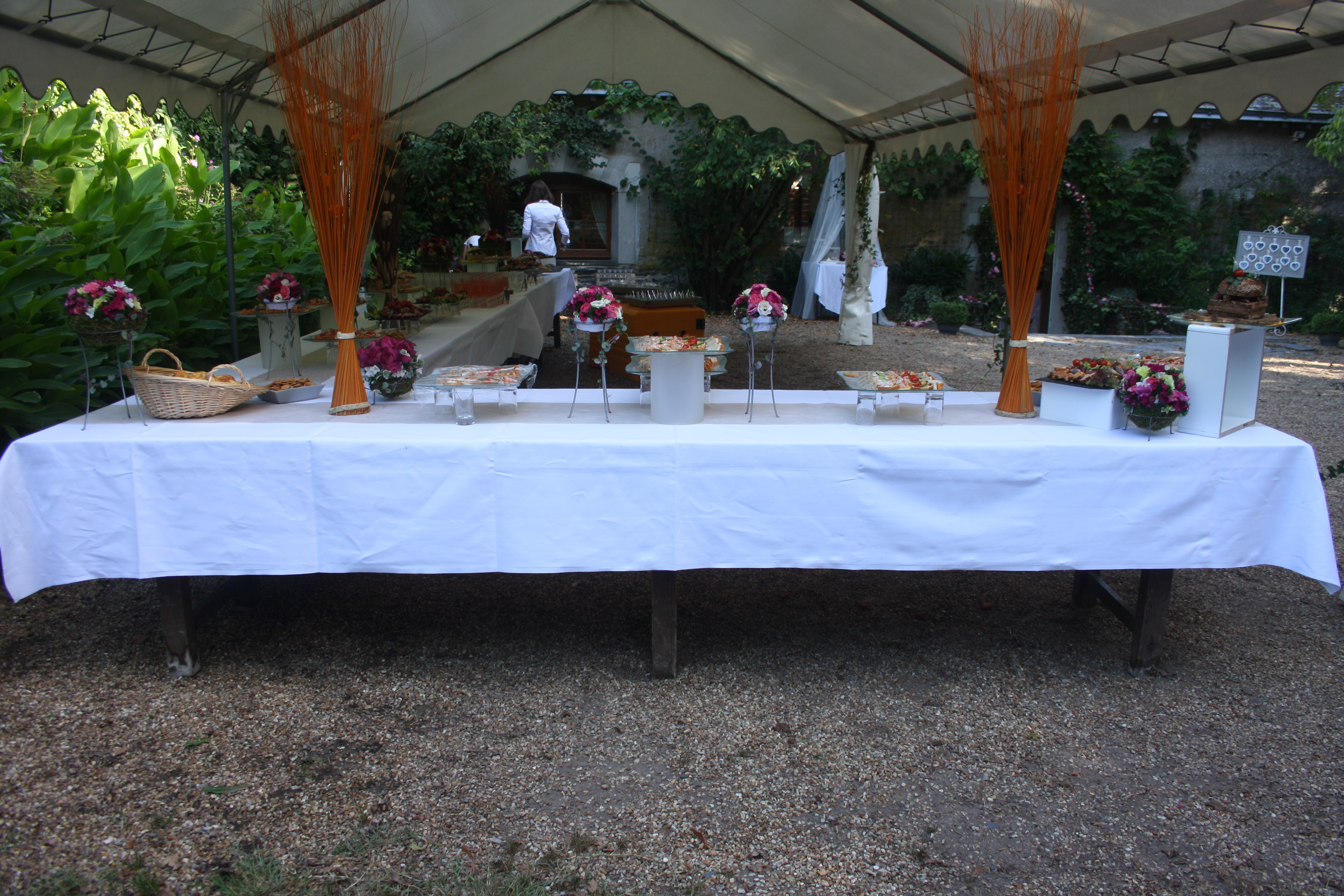 Possibilité d'installer des buffets dans le Parc.
