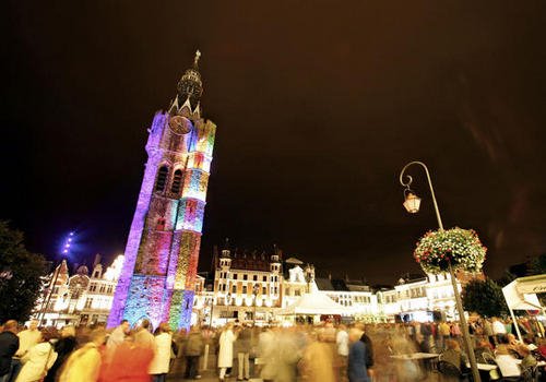 Grand place illuminee