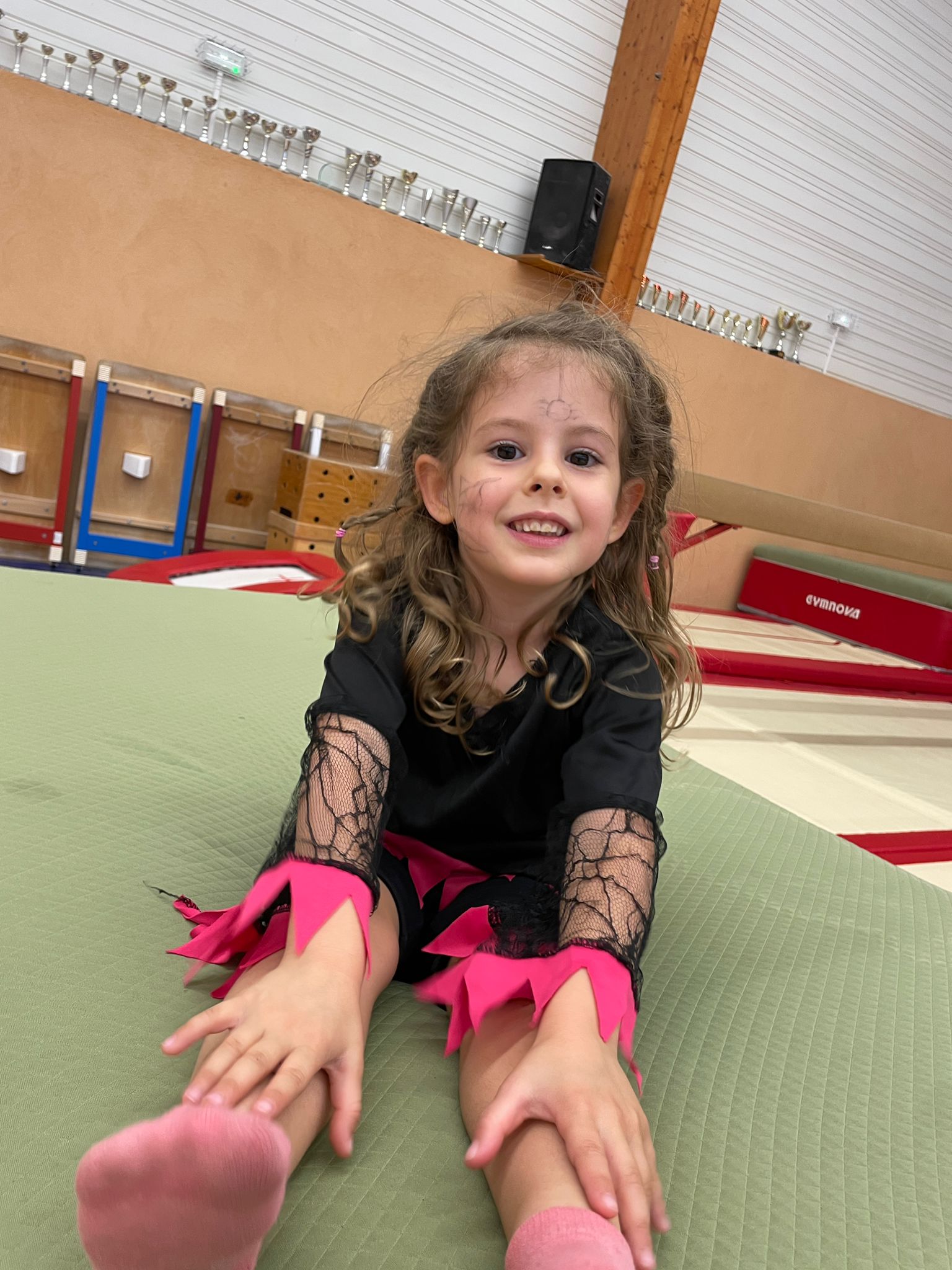 Whatsapp image 2025 10 30 at 16 36 46 2 