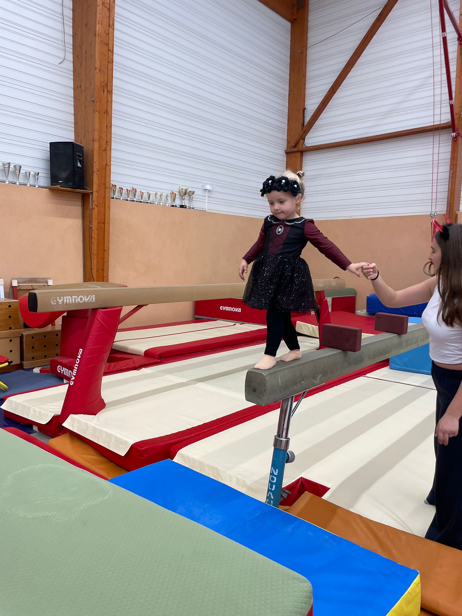 Whatsapp image 2025 10 30 at 16 36 45 2 