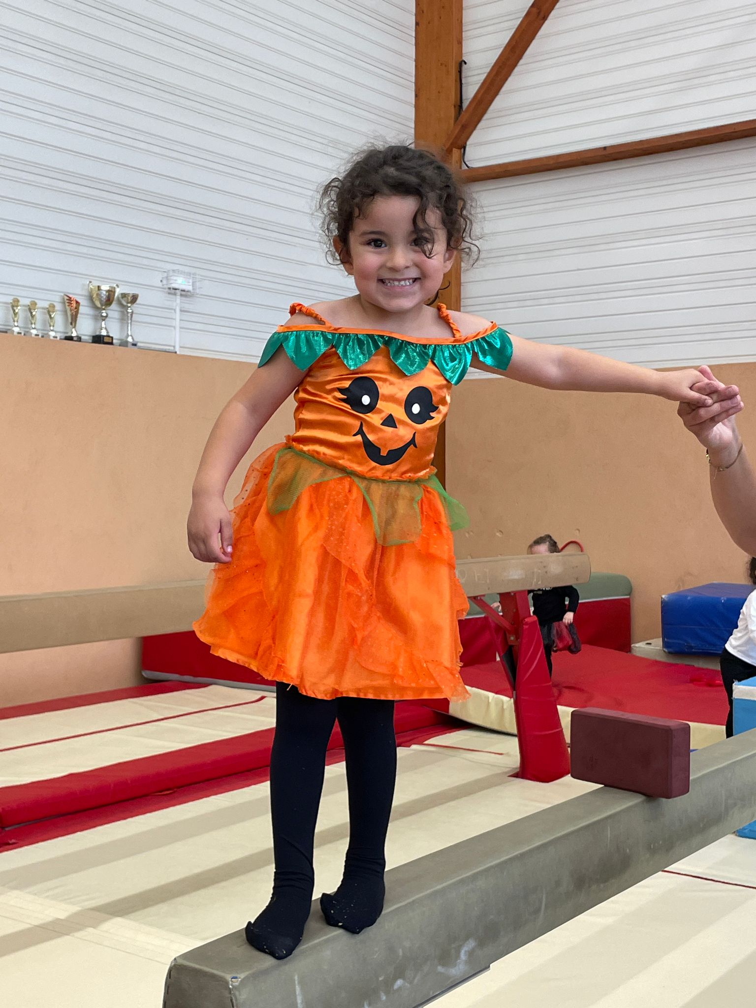 Whatsapp image 2025 10 30 at 16 35 50 5 