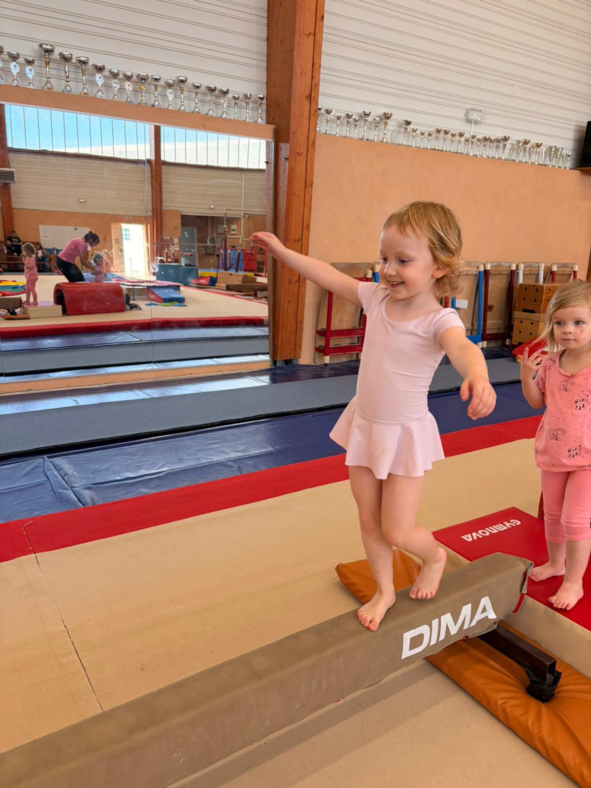 Whatsapp image 2025 10 31 at 18 30 19 11 