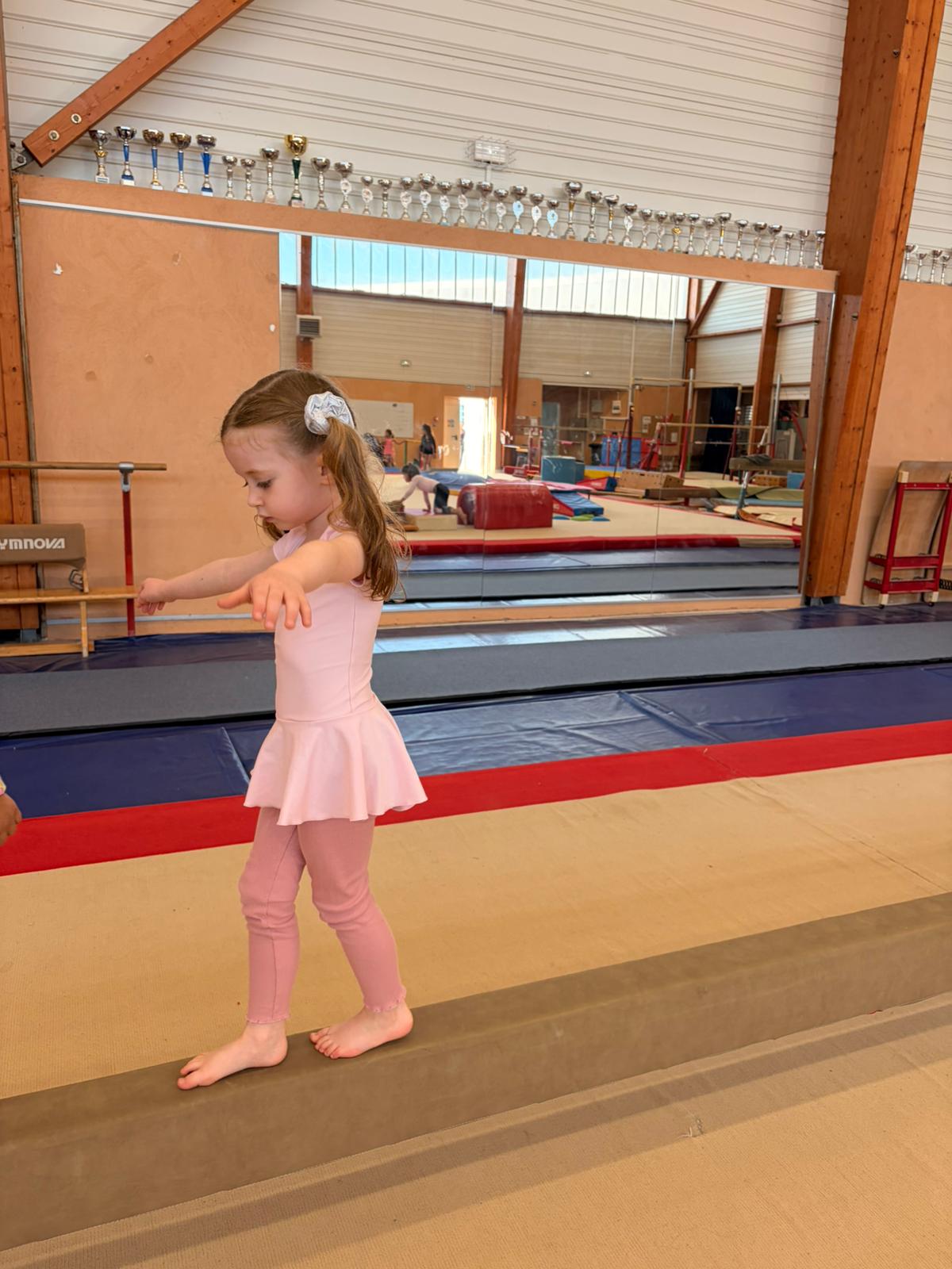 Whatsapp image 2025 10 31 at 18 30 19 12 