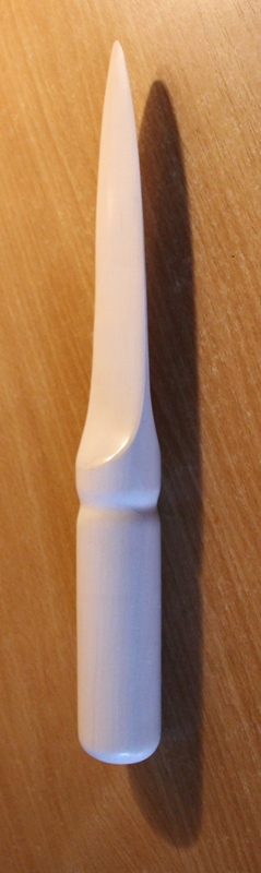 Couteau de Rahan coutelas sur mesure en bois