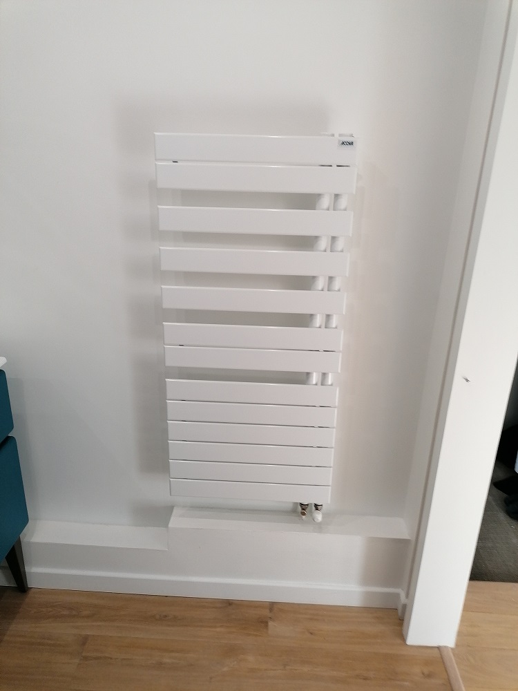 Remplacer radiateur chauffage central par seche serviette nantes
