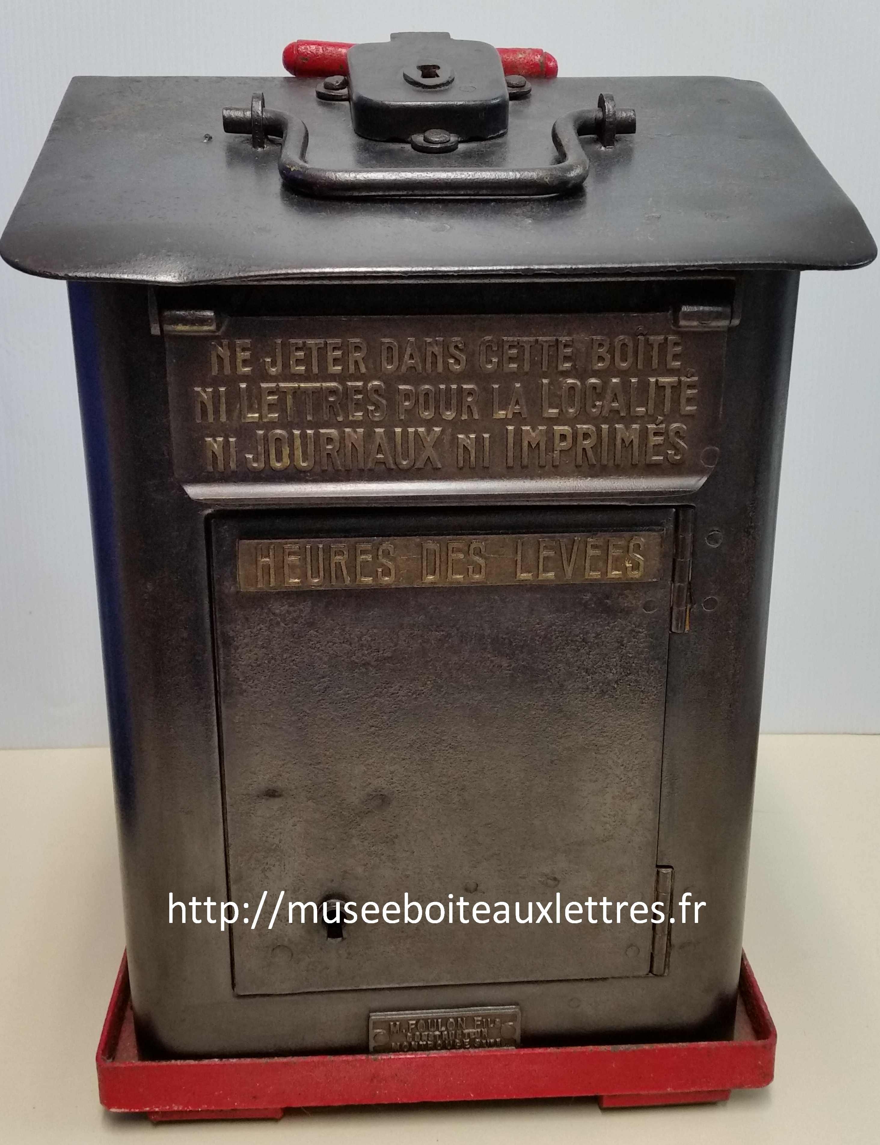 boite aux lettres mobile Foulon  PTT poste automobile rurale (PAR)
