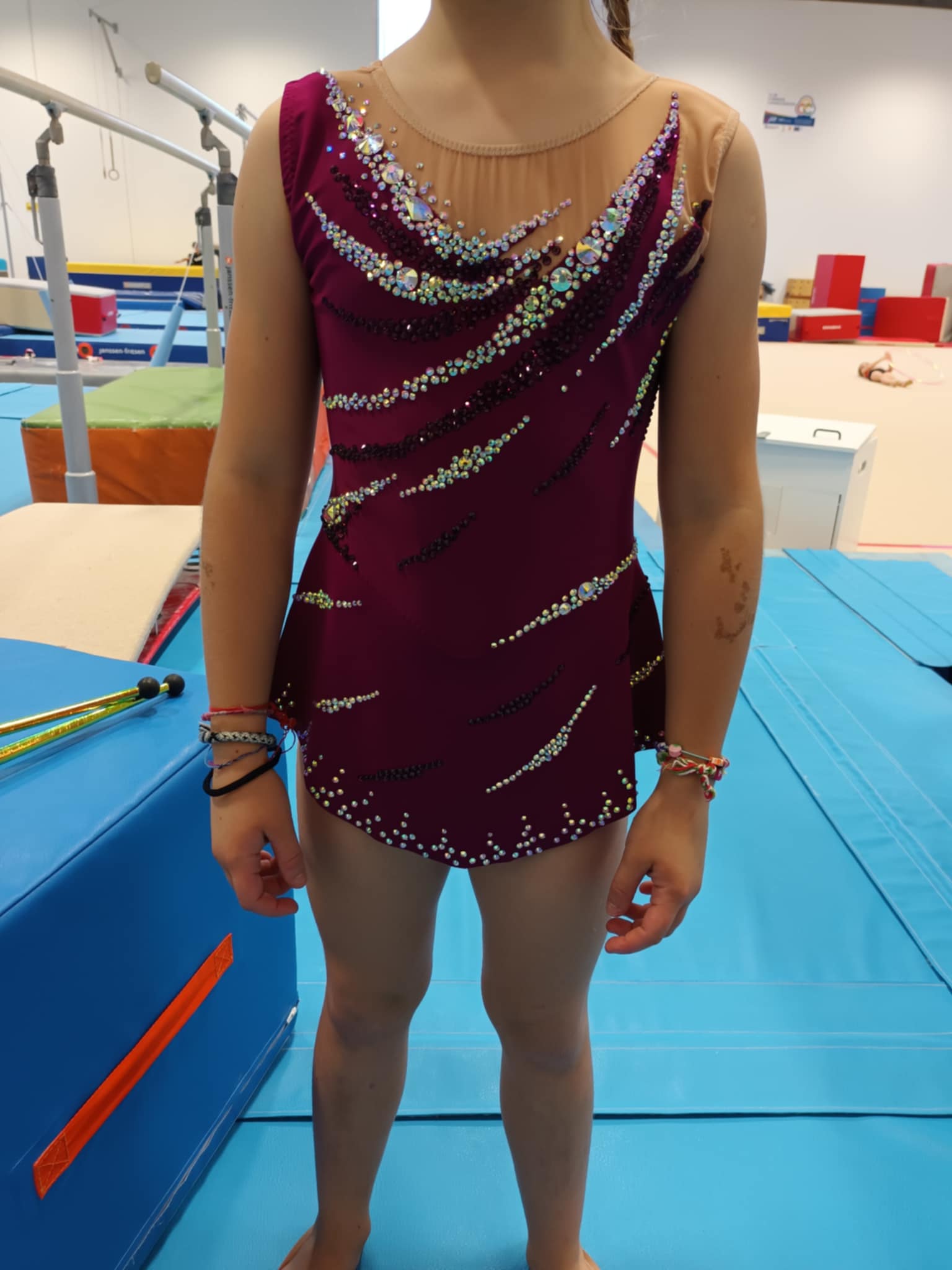 Justaucorps gymnaste strass rose