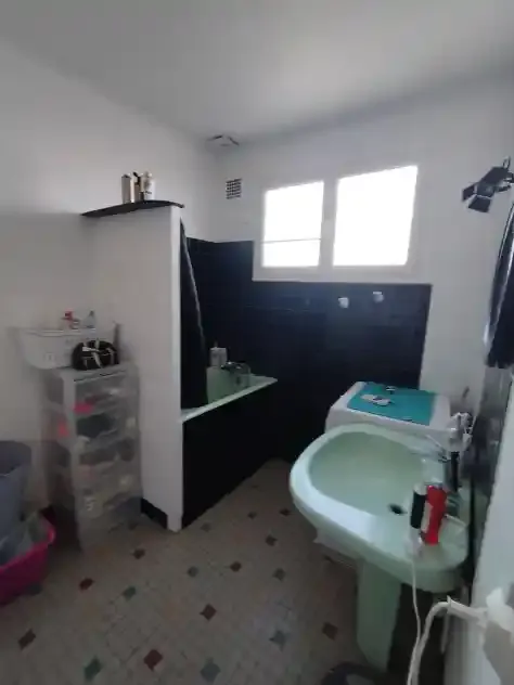 1 renovation salle de bains avec remplacement d une baignoire par une douche a bouguenais