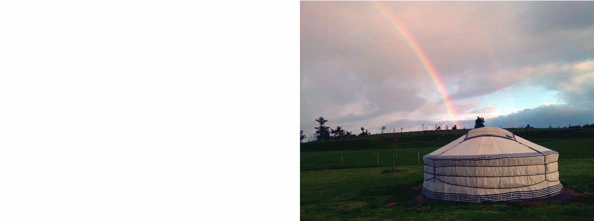 Yourte arc en ciel page accueil