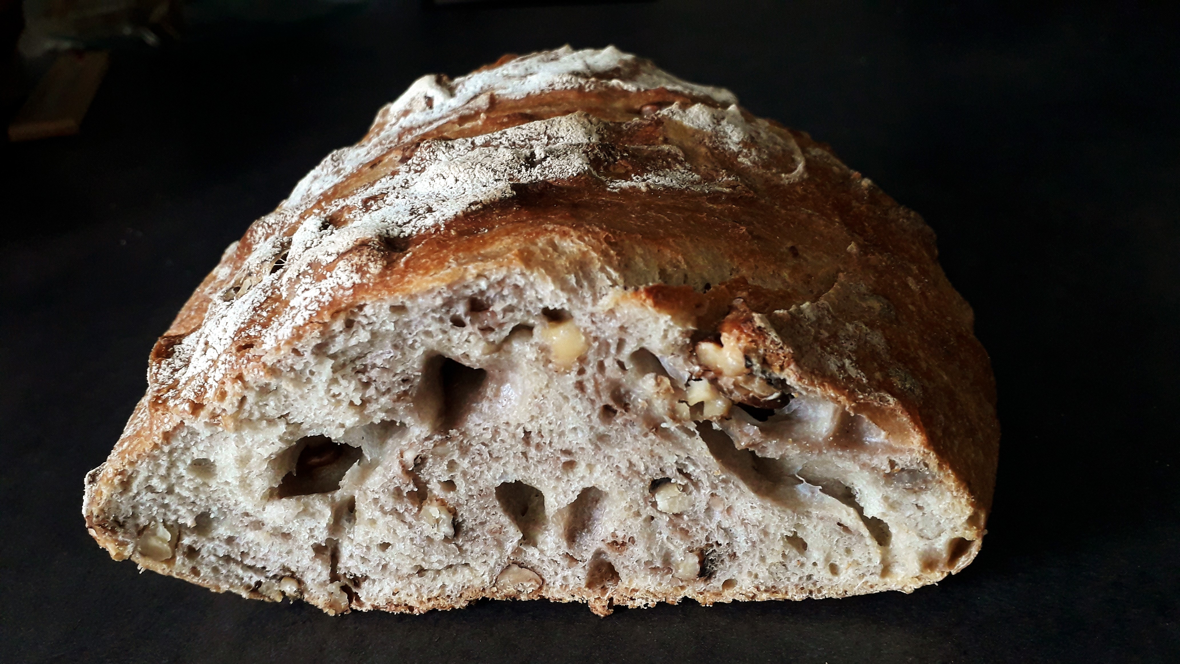 Pain-aux-noix-1-favorite