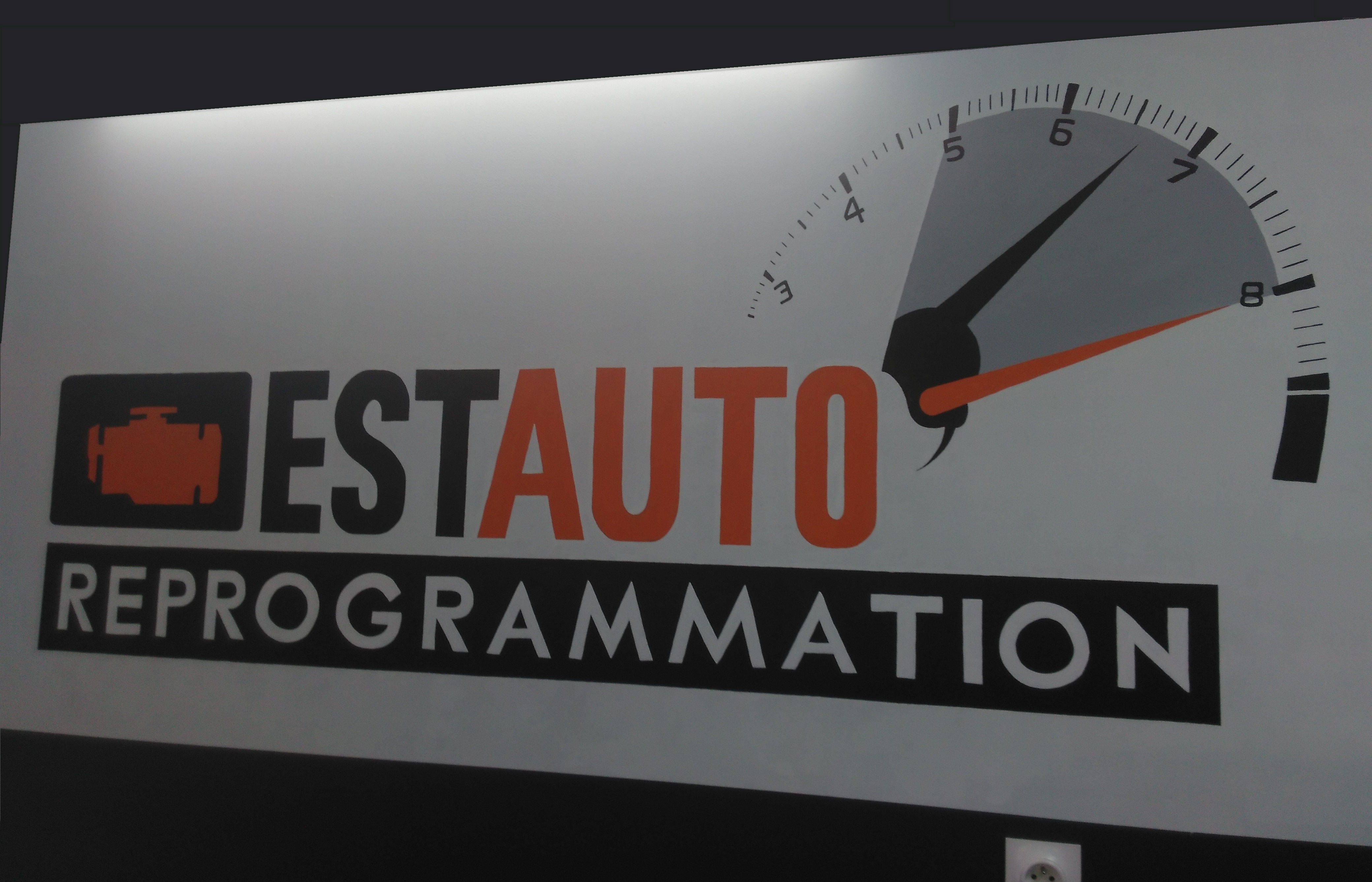 Est auto3