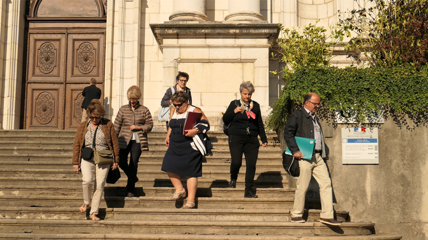 10 chapelle facade escalier