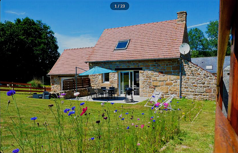 01 location cote de granit rose les gites du radome phoenix