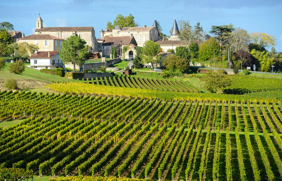 Bordeaux shutterstock 172022606 940x607