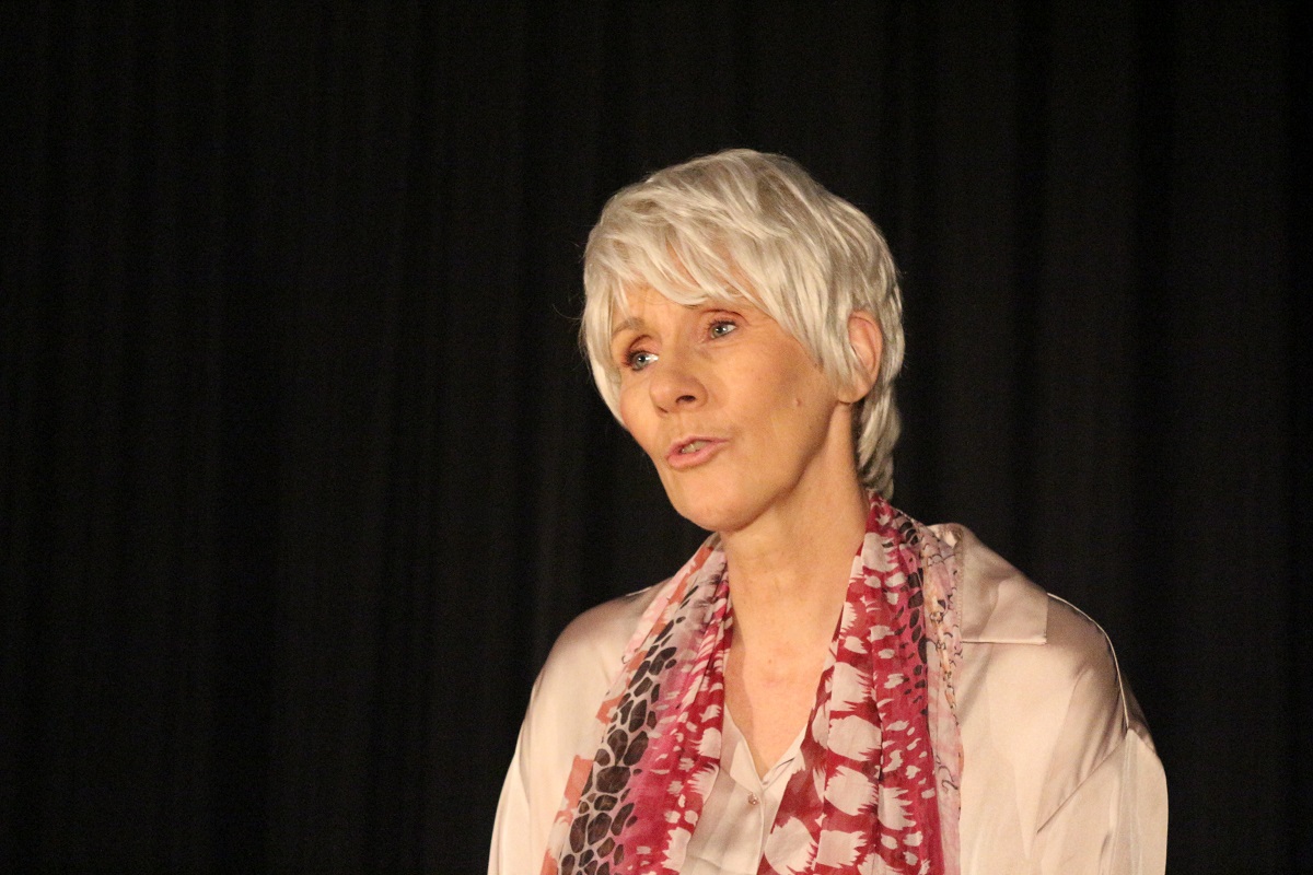 Le train de 12 45 portarit de therese