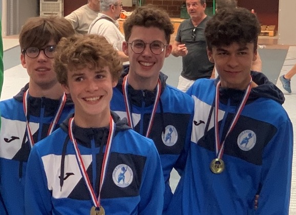  Championnats de France M17 : médaille de bronze pour le Cercle d'Escrime Angoulême 