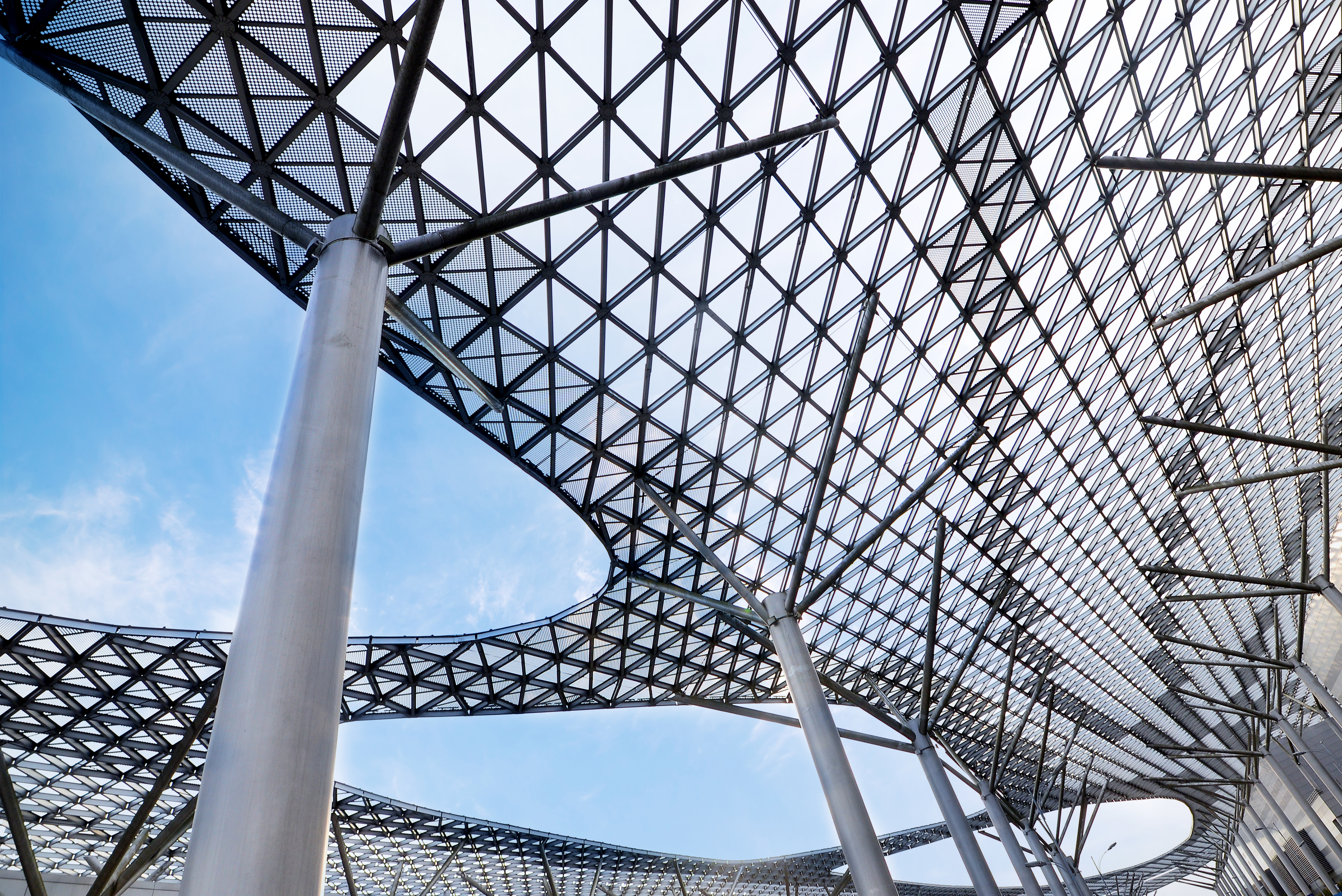 Plafond-de-structure-en-verre