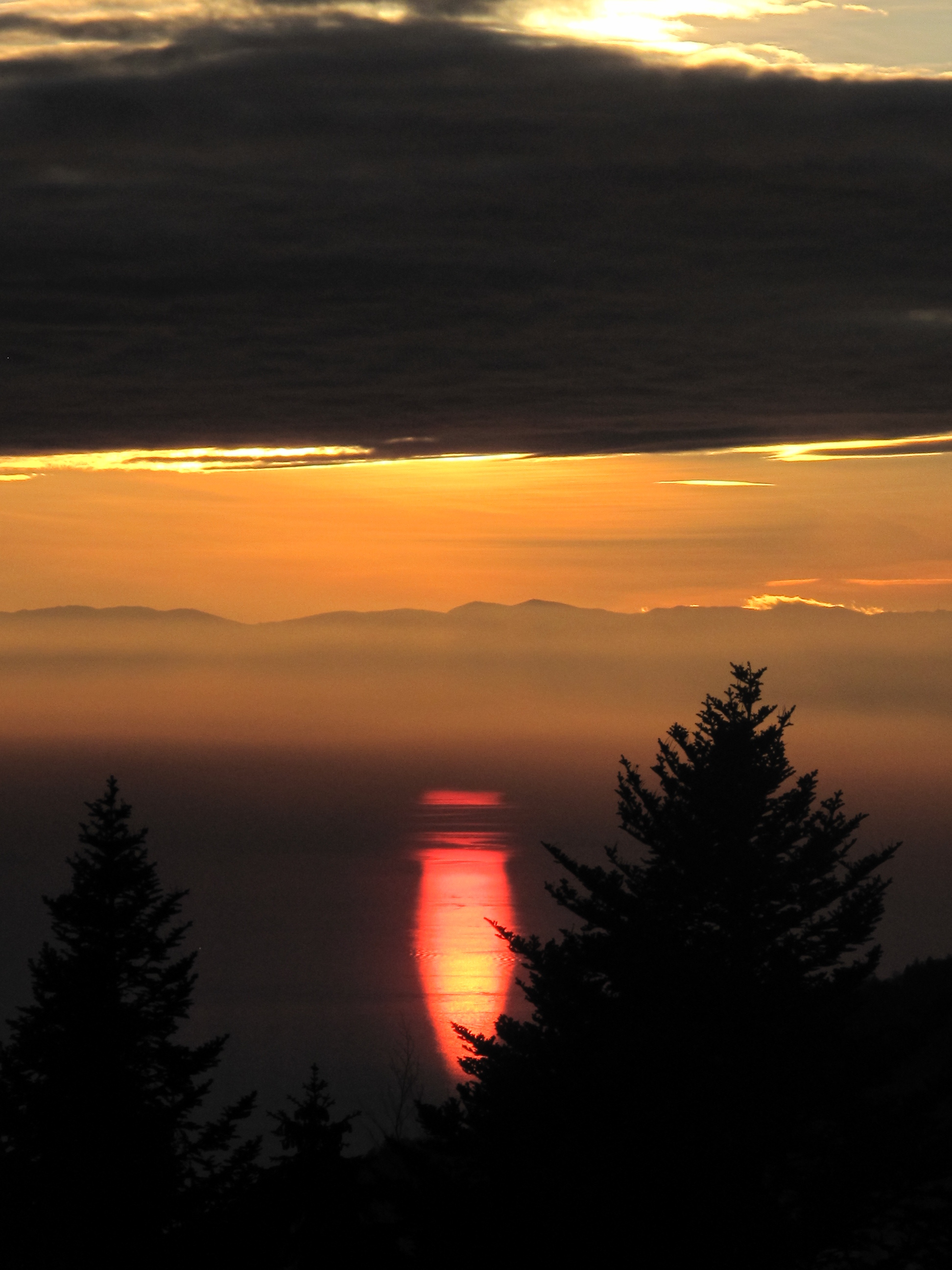 Coucher sur le lac