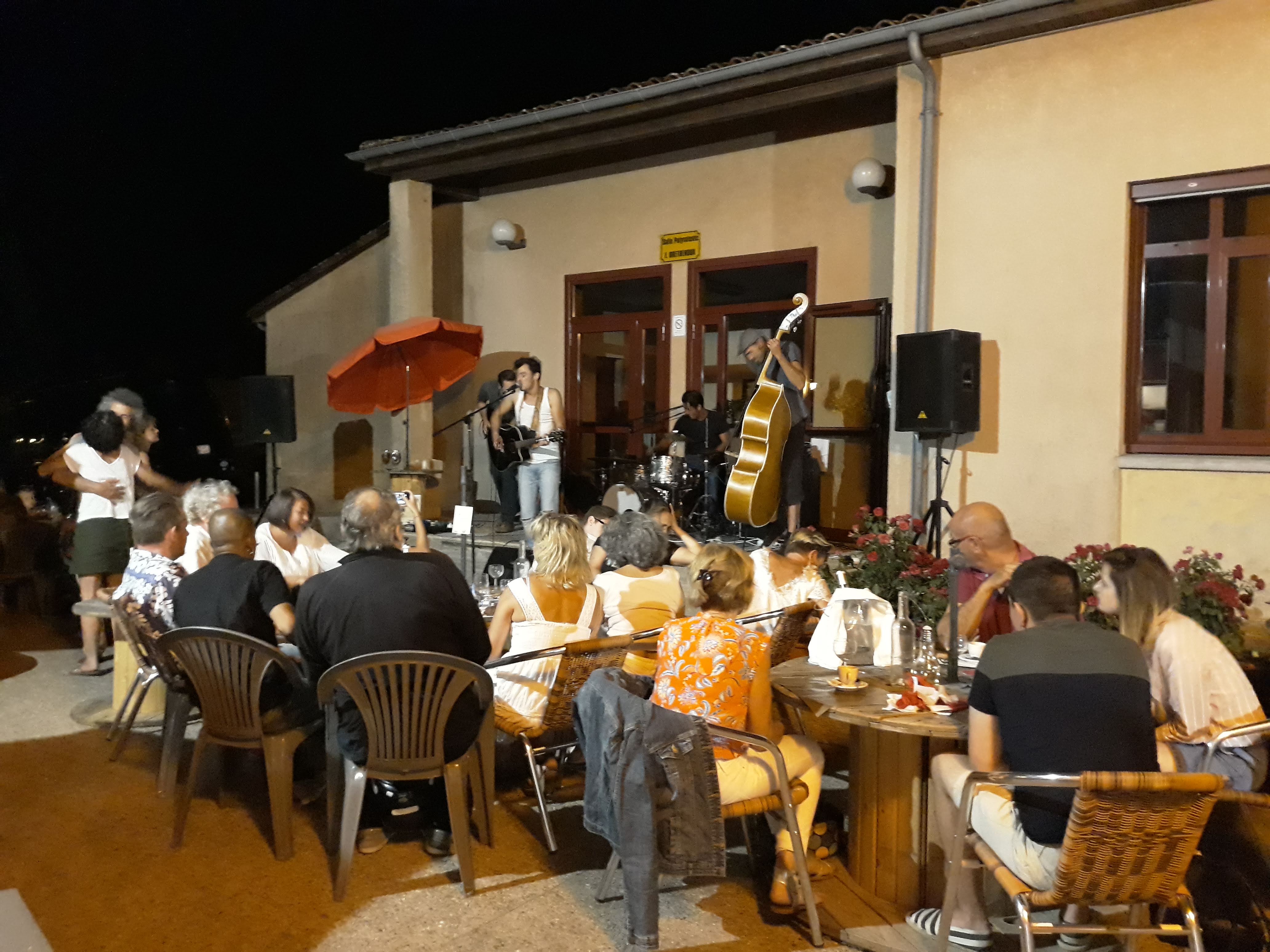 Concert8