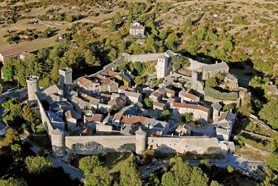 Couvertoirade vue aerienne