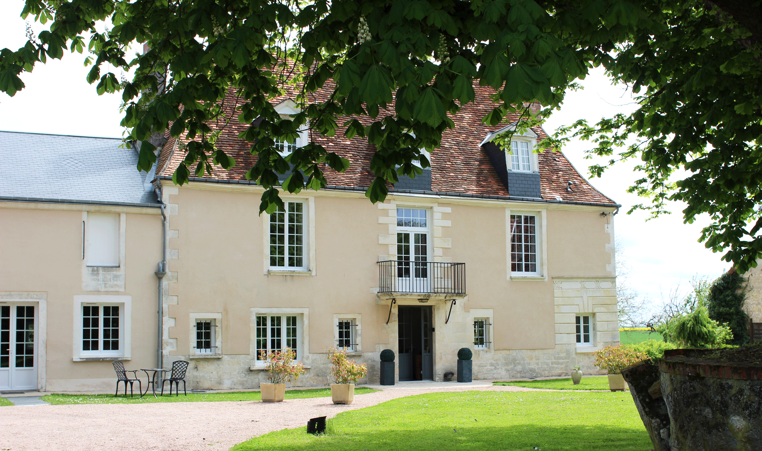 Gite de villenoue facade