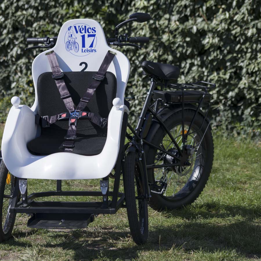 Triporteur-electrique-bycitoo -velos17loisirs 2022
