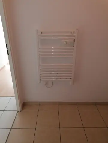 Seche serviette electrique avant deplacement