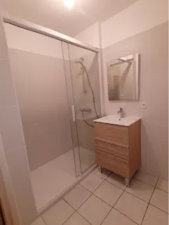 Transformation salle de bains en douche Vertou