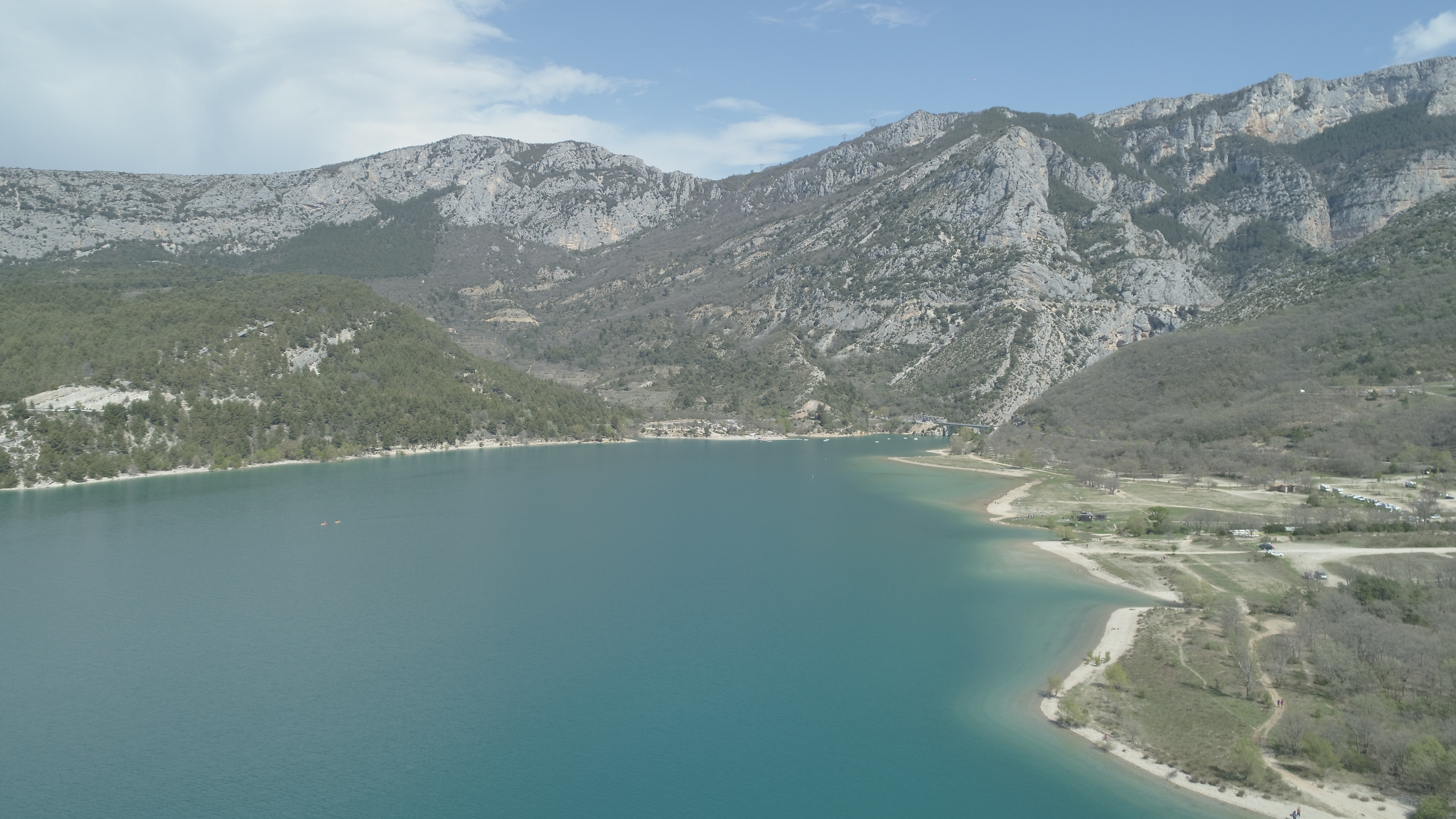 Dji 0068 vue lac et montagne