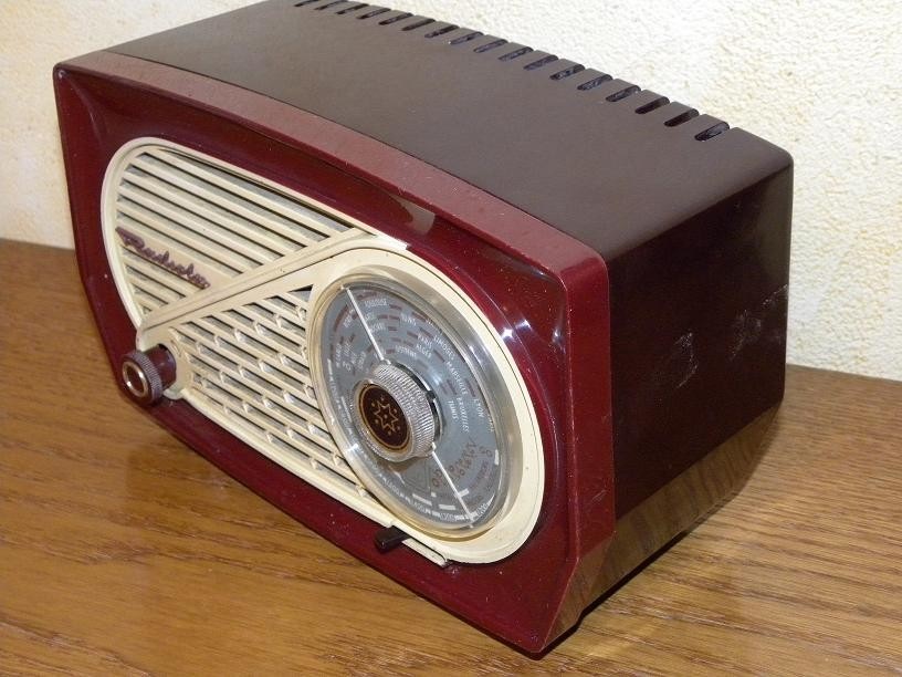 R040 radiola