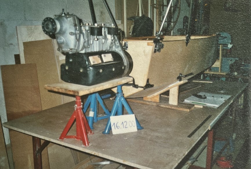 4v henri mignet hm293 8