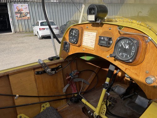 4v henri mignet hm293 22