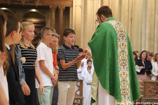 Premiere communion 14 06 2026 015