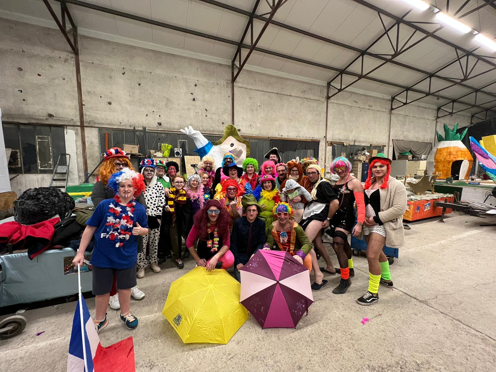 Un carnaval très coloré chez les Barons en folies
