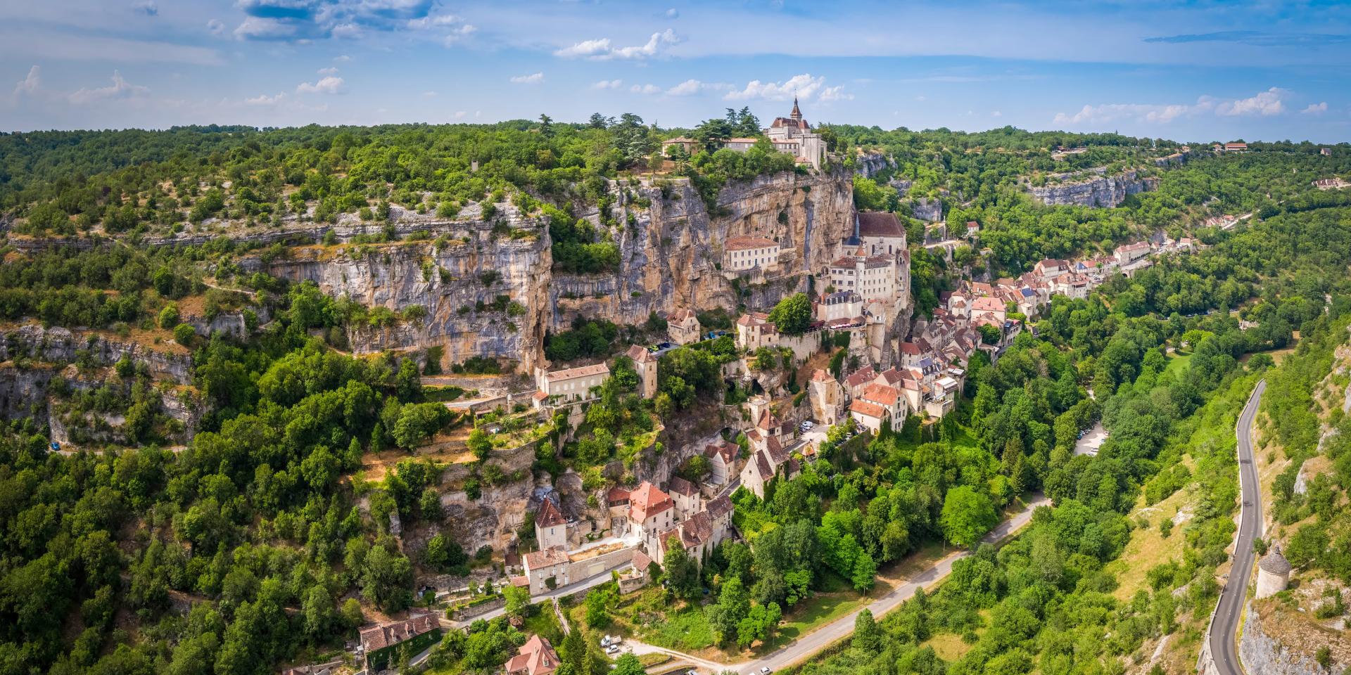 Web21 190916174838 vue aerienne de rocamadour christophe bouthe agence vent dautan 1920x960 crop 1614257755
