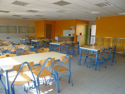 Restaurant scolaire macri montagny architectes lyon 1 