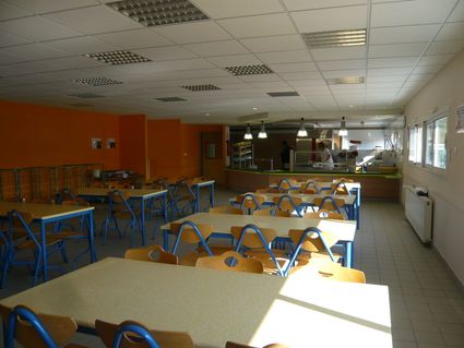 Restaurant scolaire macri montagny architectes lyon 7 