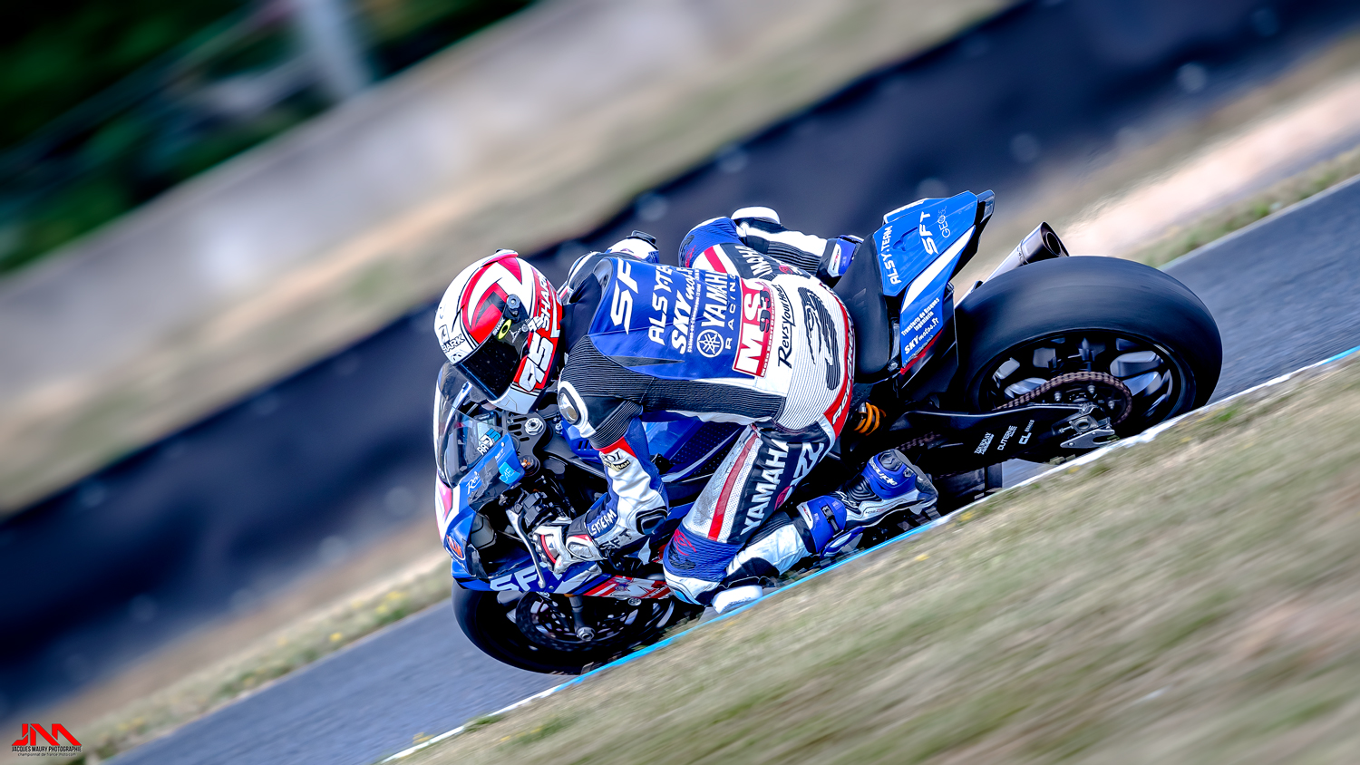 Lr 116eos1d carole fsbk 2018 242 25082018 ret