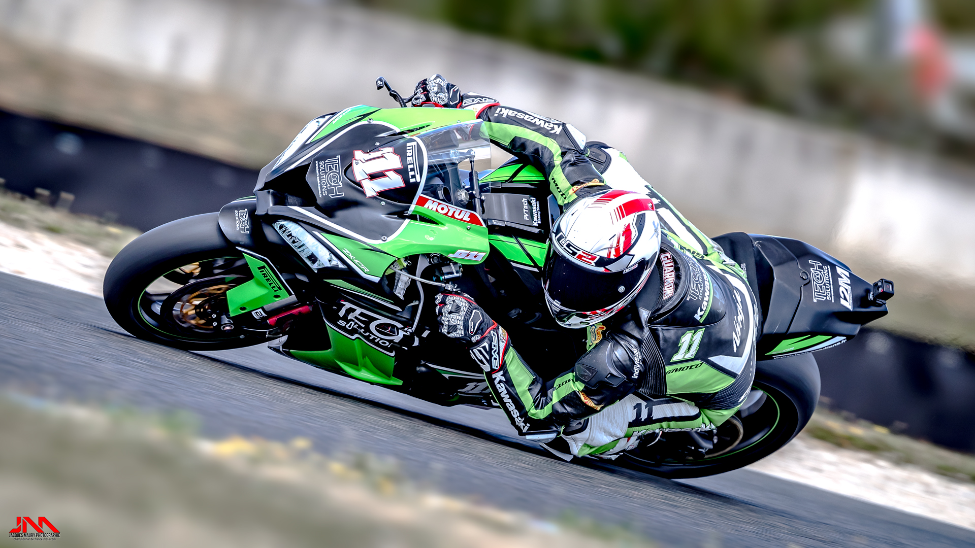 Lr 116eos1d carole fsbk 2018 221 25082018 ret