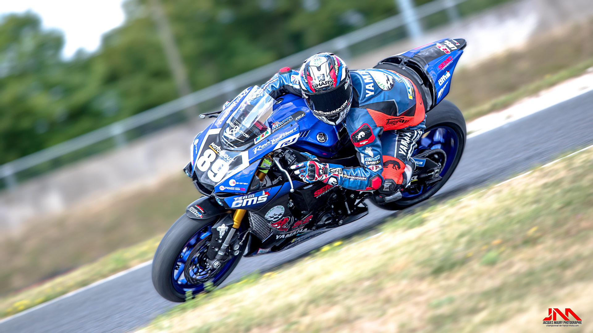 Lr 116eos1d carole fsbk 2018 21 ret