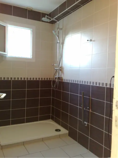 14 plombier a vertou installation robinetterie et colonne de douche a vertou 44120
