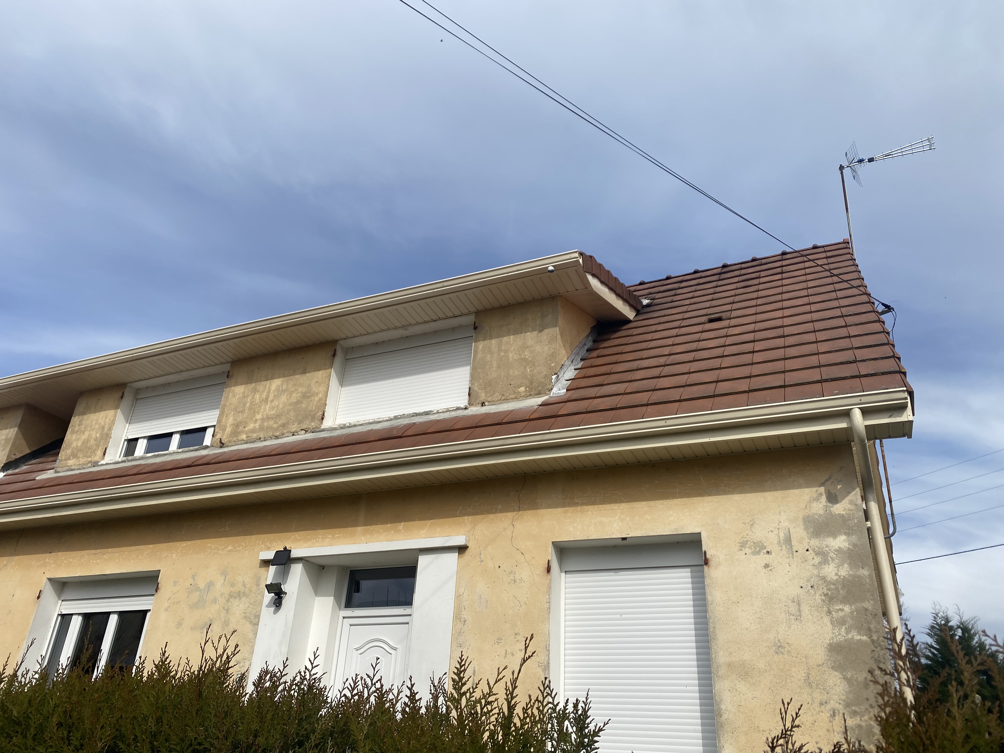 Habillage caisson toit 1