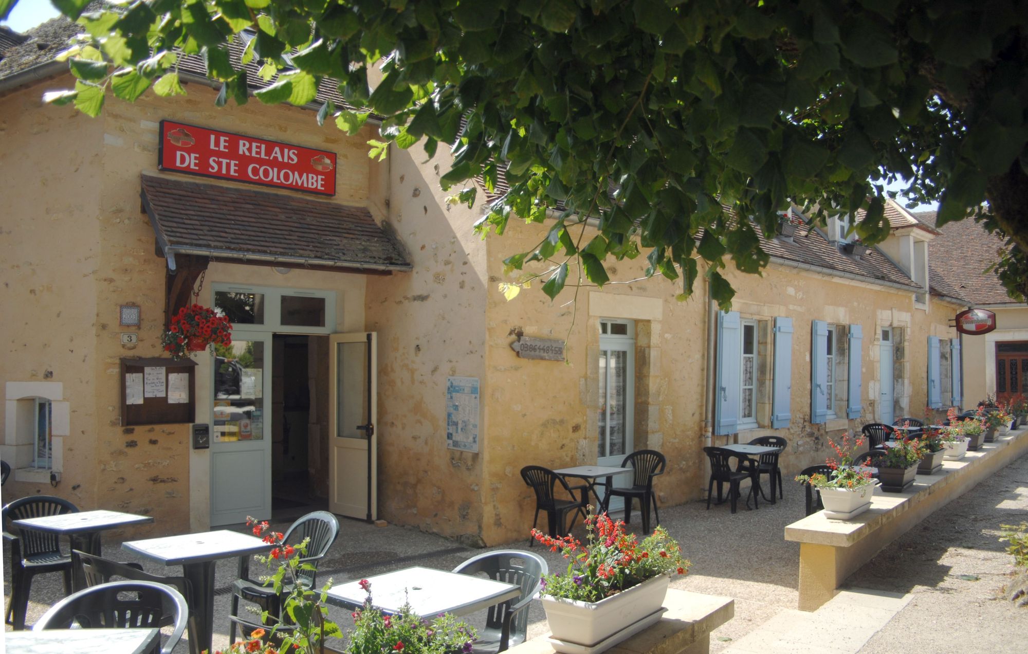 Restaurant-le-relais-de-sainte-colombe-3