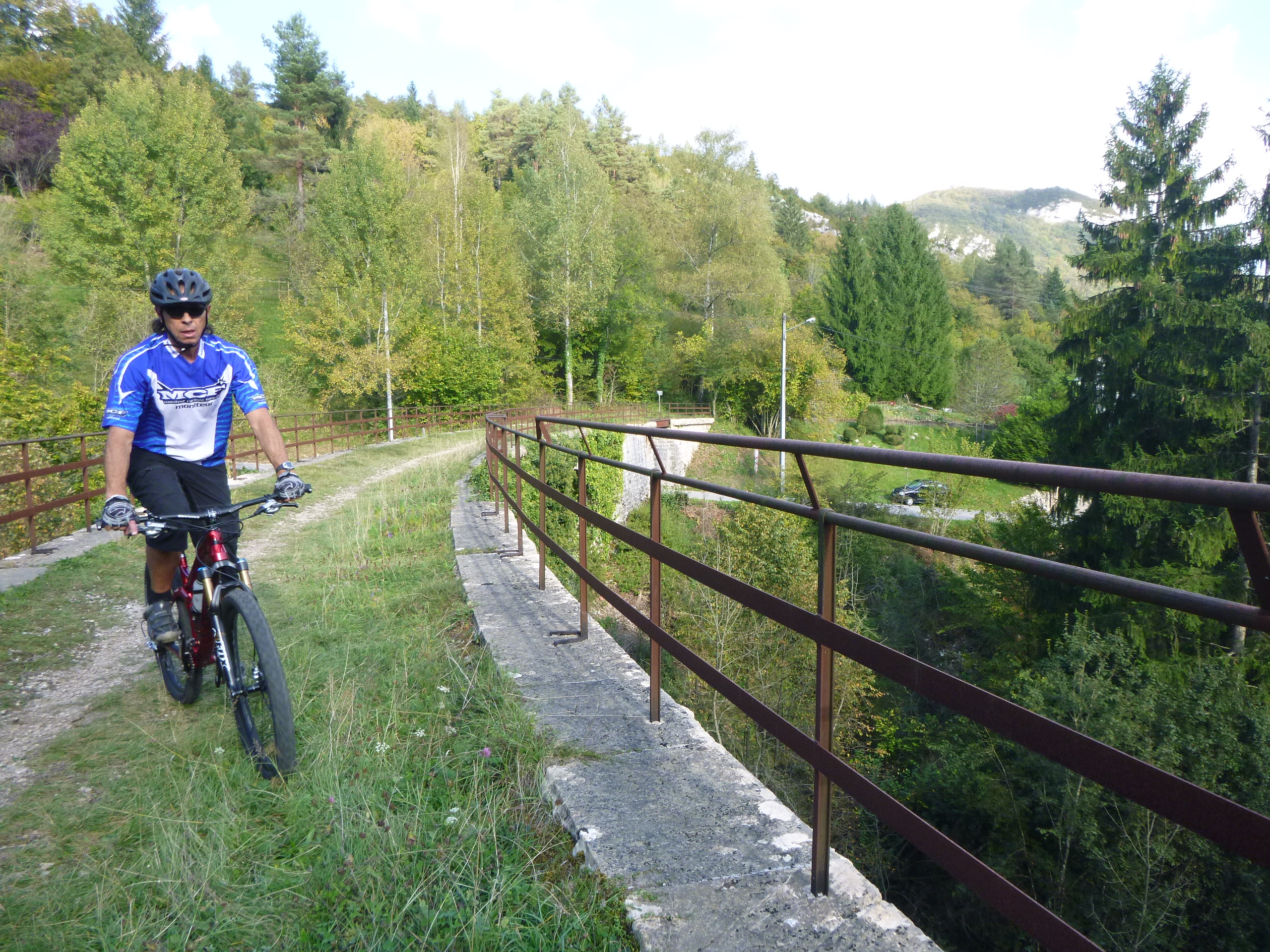 Vtt viaduc du nans