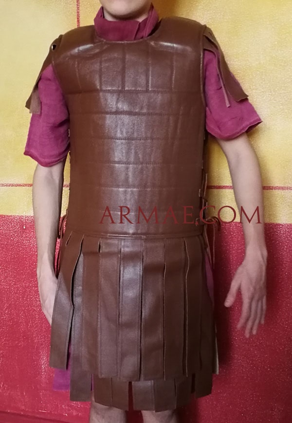 Armure subarmalis matelasse cuir armee romaine min