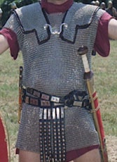 Lorica hamata entier armee romaine min