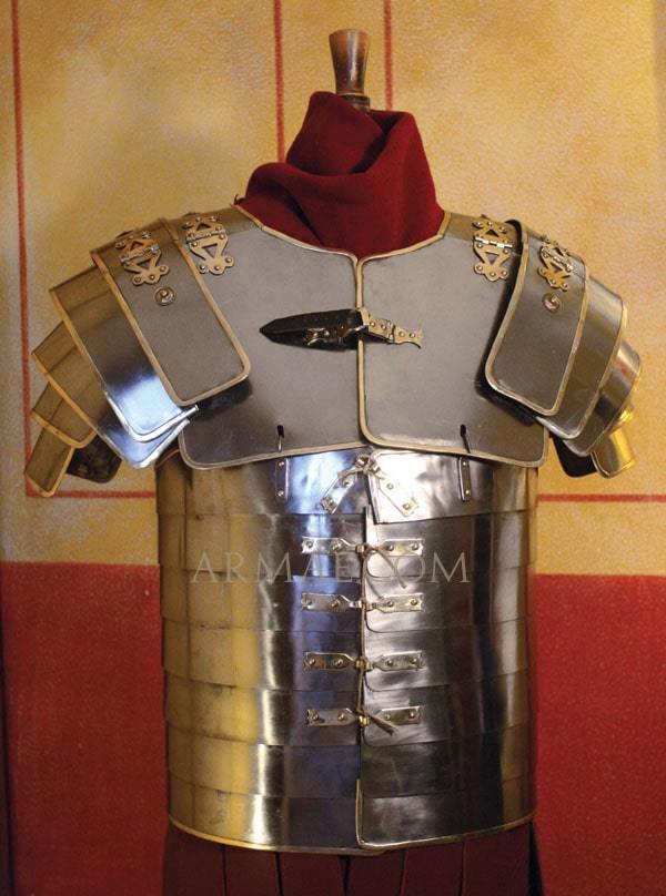 Lorica segmentata corbridge armee romaine min